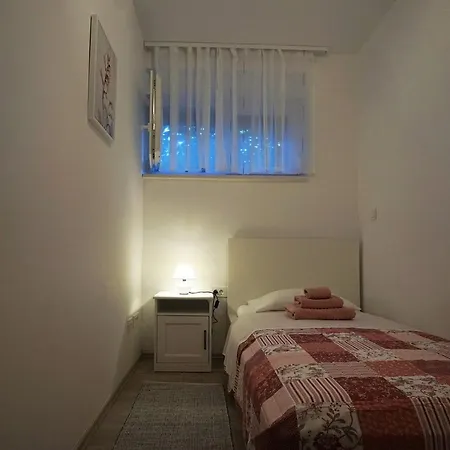 Apartman Deluxe Joia With Balcony Near Old Town And Bacvice Split